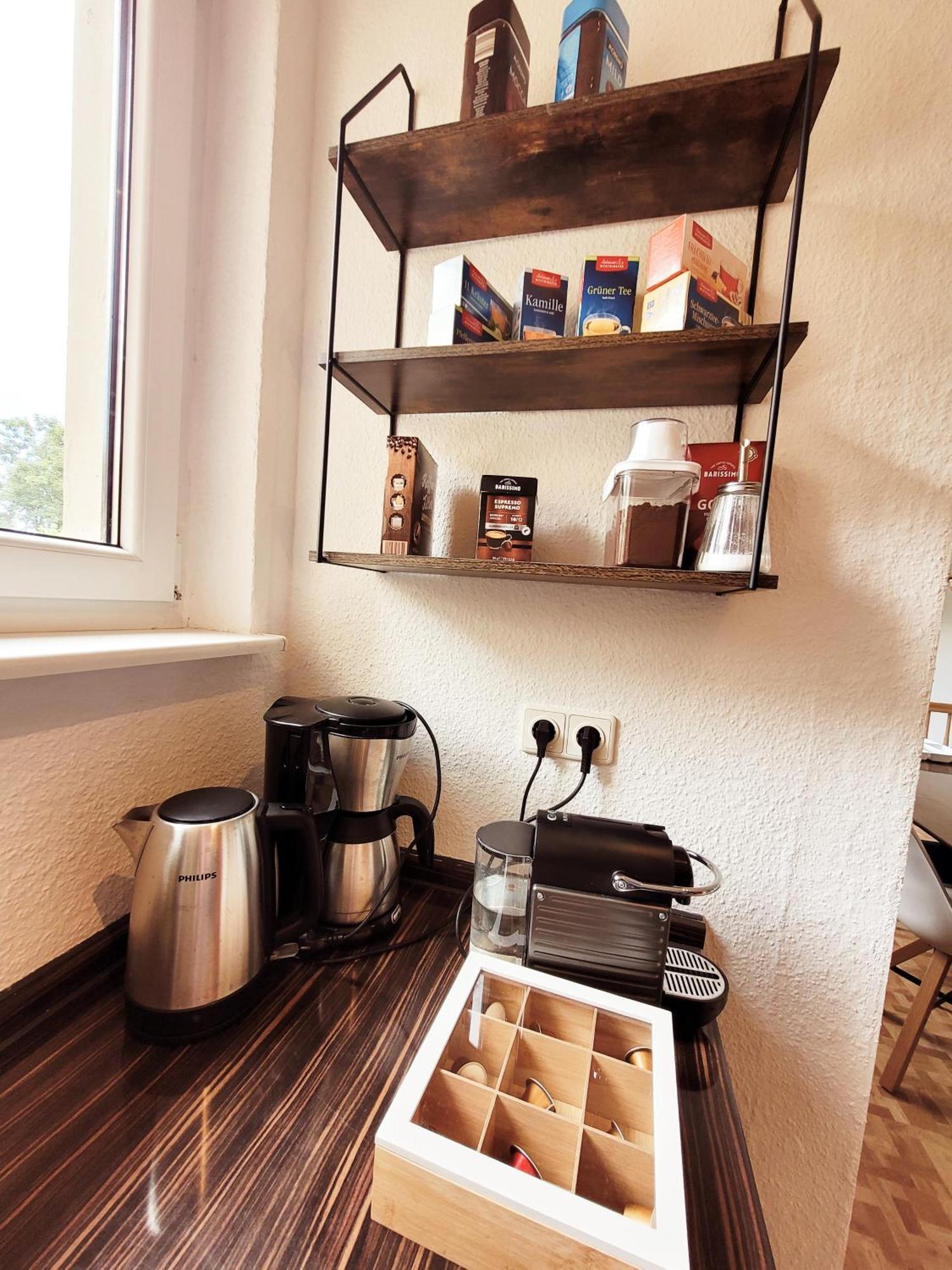 Duplex Apartment Ullstein- 4 Bedrooms, 2 Bathrooms, Living Room, 2 Parking Spaces, Boxspringbeds, Family & Business Apartment! Berlin Exterior photo